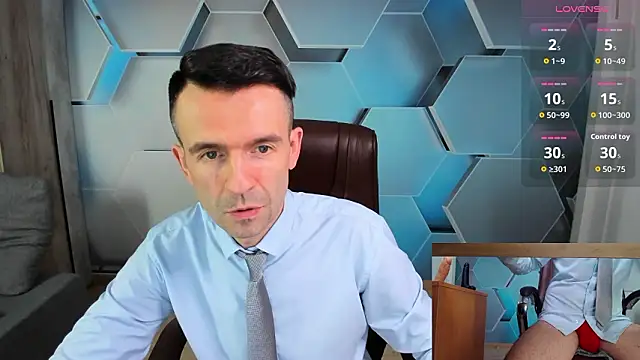 Snapshot of SteveTiger chatting on March 9, 3:38 pm SteveTiger online show from March 9, 3:38 pm