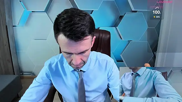 Snapshot of SteveTiger chatting on March 24, 1:05 pm SteveTiger online show from March 24, 1:05 pm