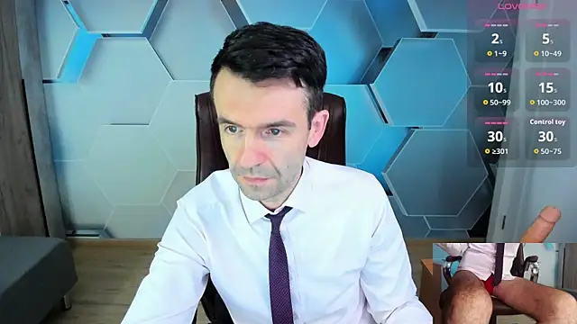 Snapshot of SteveTiger chatting on March 30, 3:29 am SteveTiger online show from March 30, 3:29 am