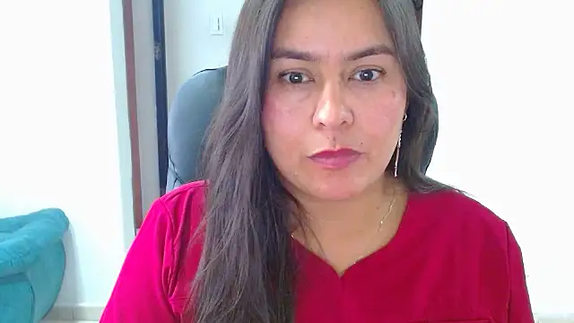 Ixchel Anaid online show from April 22, 6:09 pm