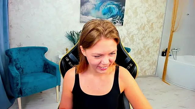 Strawberrye online show from March 21, 3:22 am