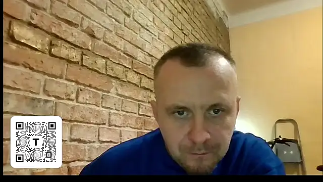 Snapshot of MrWhitePL chatting on November 9, 5:11 pm MrWhitePL online show from November 9, 5:11 pm