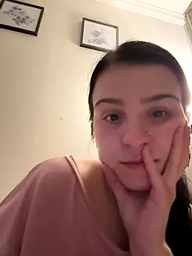 joeystaciee online show from September 16, 4:35 am