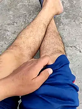 Snapshot of indianSmartboy chatting on March 11, 10:40 am indianSmartboy online show from March 11, 10:40 am