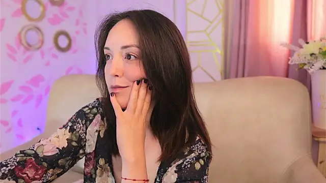 molly marmalade  online show from December 6, 7:12 pm