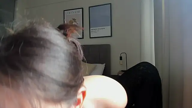 molly marmalade  online show from January 28, 3:04 pm