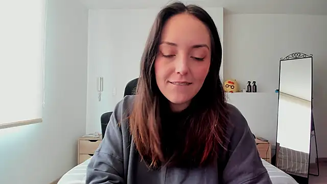 molly marmalade  online show from March 19, 4:45 pm