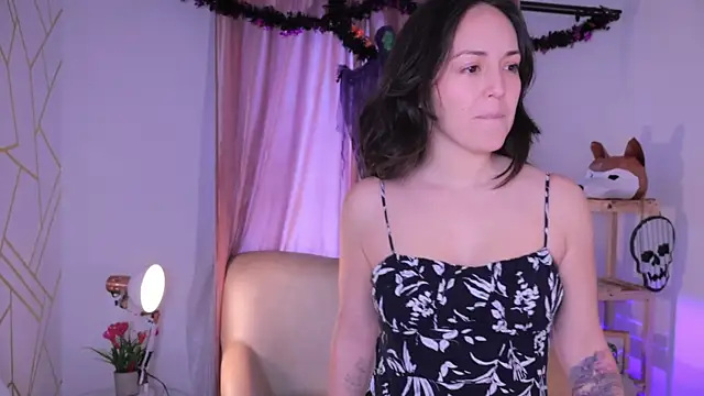 molly marmalade  online show from October 20, 2:06 pm