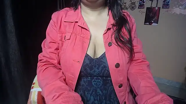 Shanvi  online show from February 8, 1:25 pm