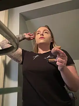 jaseyrae online show from January 31, 11:45 pm