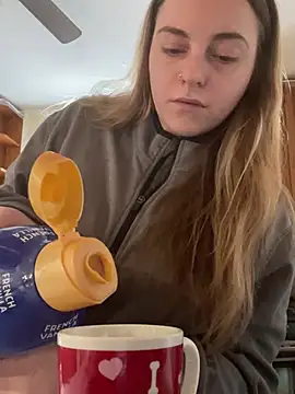 jaseyrae online show from February 22, 6:30 pm