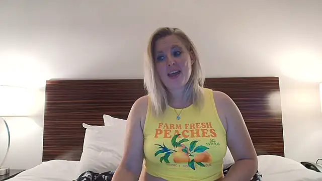 lisaxlovexxx online show from March 12, 2:18 am