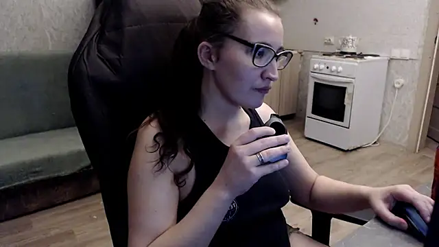 Snapshot of AnKey_Rayah chatting on February 7, 6:22 pm AnKey Rayah online show from February 7, 6:22 pm