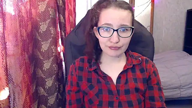 Snapshot of AnKey_Rayah chatting on May 1, 9:25 am AnKey Rayah online show from May 1, 9:25 am