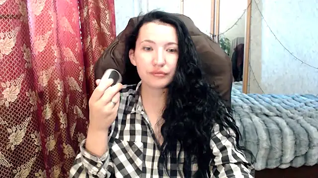 Snapshot of AnKey_Rayah chatting on June 6, 5:12 am AnKey Rayah online show from June 6, 5:12 am