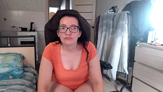 Snapshot of AnKey_Rayah chatting on June 23, 12:14 pm AnKey Rayah online show from June 23, 12:14 pm