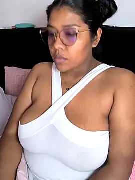 paola091 online show from December 30, 12:43 am