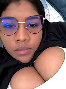 paola091 online show from January 3, 4:06 pm