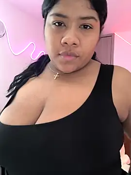 paola091 online show from March 31, 12:38 pm