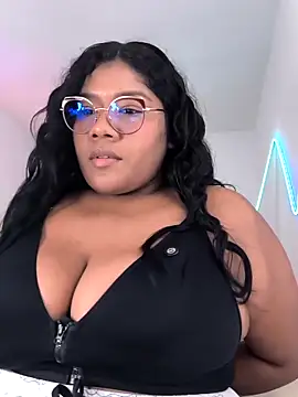 paola091 online show from April 17, 8:01 pm