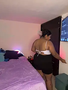 paola091 online show from May 25, 1:22 am