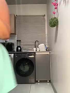 CurvyDesire1 online show from January 16, 5:17 pm