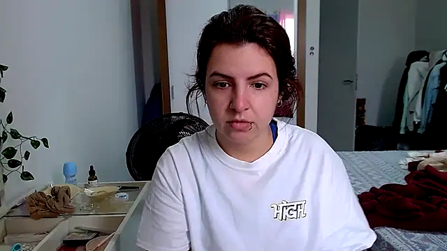 chelbyy online show from October 6, 1:52 pm