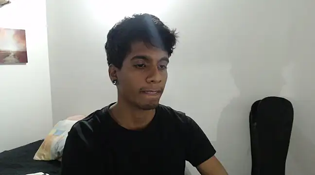 Snapshot of stevenosori chatting on February 14, 1:02 am stevenosori online show from February 14, 1:02 am