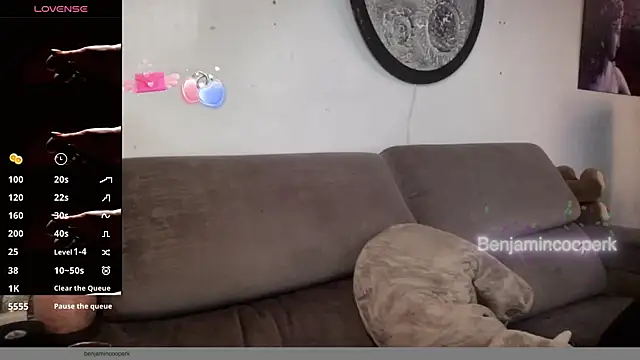 BenjaminCooperk online show from October 7, 4:53 am