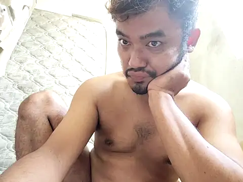 eizy2310 online show from December 7, 1:14 am