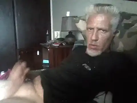 Snapshot of Zues4u chatting on March 20, 9:59 am Zues4u online show from March 20, 9:59 am