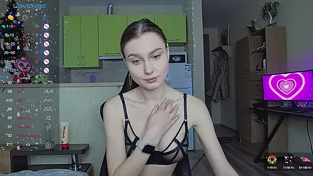 Snapshot of _Sweet_Lilit_ chatting on January 7, 10:43 am Sweet Lilit online show from January 7, 10:43 am