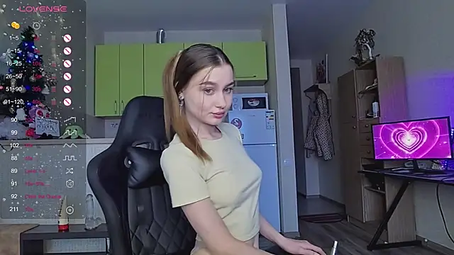 Snapshot of _Sweet_Lilit_ chatting on January 15, 10:38 am Sweet Lilit online show from January 15, 10:38 am