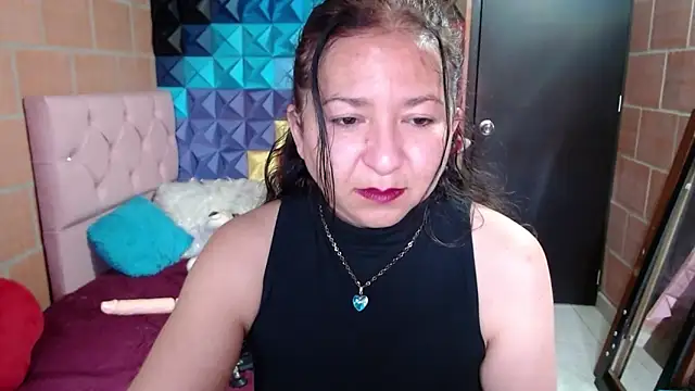 katifoxx online show from January 2, 6:01 pm