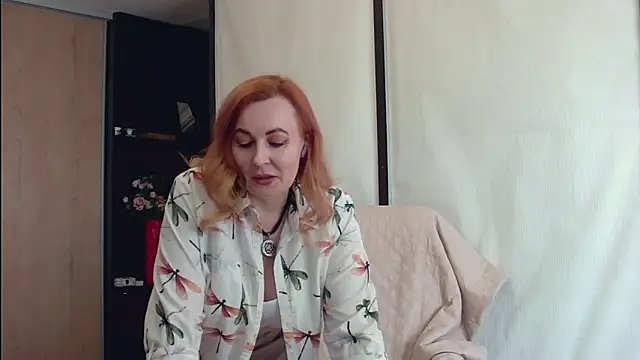 Snapshot of FreeMyFire chatting on March 1, 2:24 am FreeMyFire online show from March 1, 2:24 am