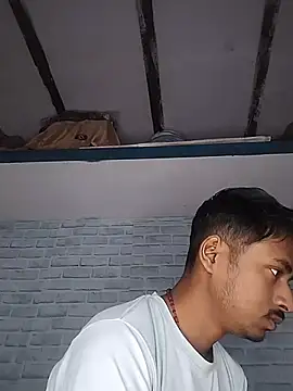 Snapshot of sujanmanda chatting on December 4, 4:11 am sujanmanda online show from December 4, 4:11 am