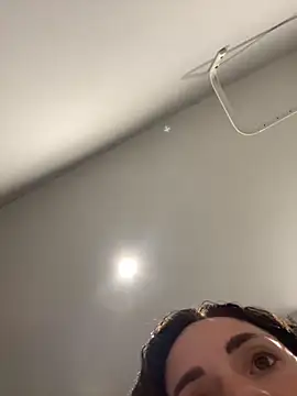 Clara-xoxo online show from November 18, 2:21 pm