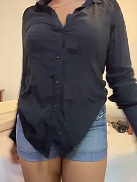 angelwavy online show from February 11, 12:48 am