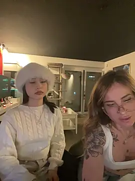 Etwas neugierig online show from March 18, 6:55 pm