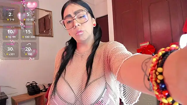 Snapshot of Silver_Lovee chatting on February 27, 7:36 pm Silver Lovee online show from February 27, 7:36 pm