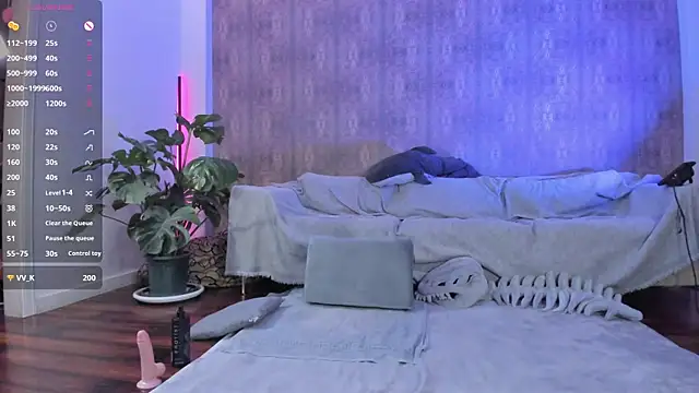 youreyesrgasm online show from April 16, 9:54 am