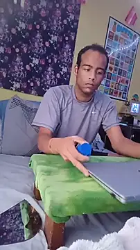 Snapshot of LordSpunFun chatting on February 2, 9:35 pm LordSpunFun online show from February 2, 9:35 pm