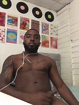 Snapshot of livepro chatting on November 10, 2:16 pm livepro online show from November 10, 2:16 pm