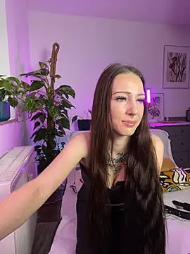 Trixie-Tainted online show from December 9, 7:39 pm