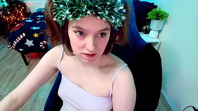 CranberryHot online show from February 2, 2:49 pm