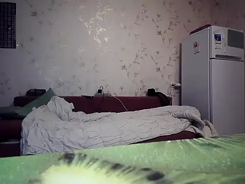 mimimi28 online show from February 7, 5:16 pm