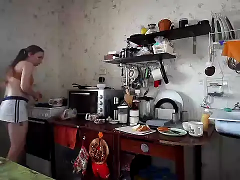 mimimi28 online show from February 8, 7:56 am