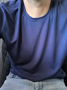 Snapshot of Leo_Big chatting on July 27, 12:23 pm Leo Big online show from July 27, 12:23 pm