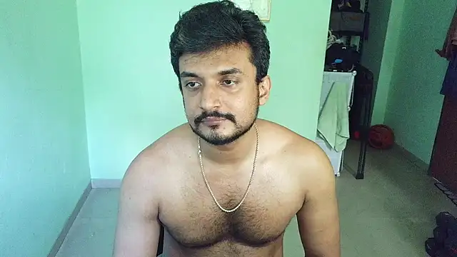 Snapshot of daringcutie chatting on June 18, 8:25 am daringcutie online show from June 18, 8:25 am
