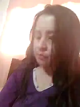 latinfemale online show from December 15, 8:04 pm